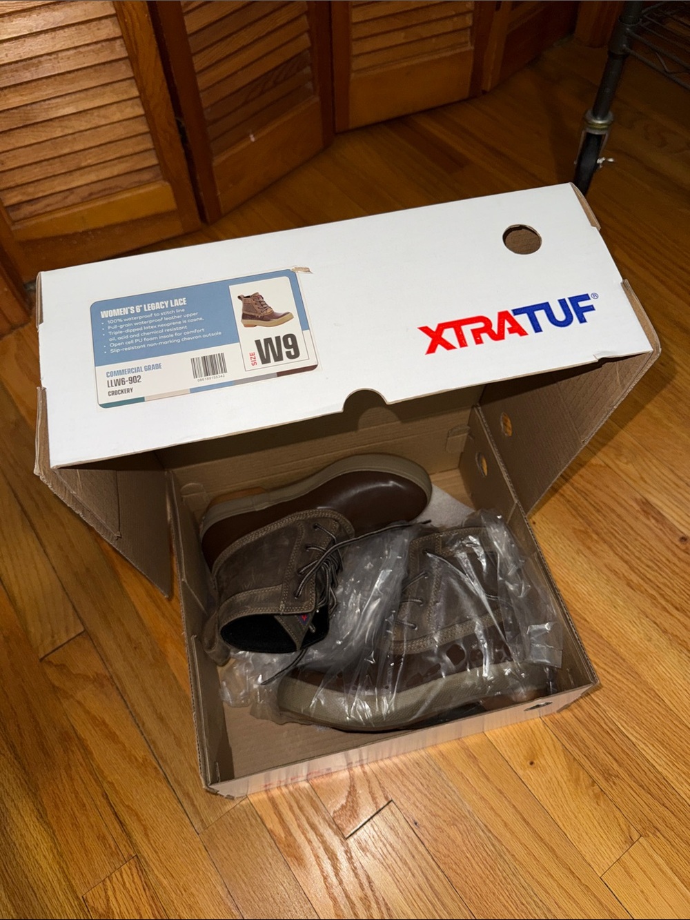 XTRATUF Women's Legacy Lace Ankle Boots in Dark Brown